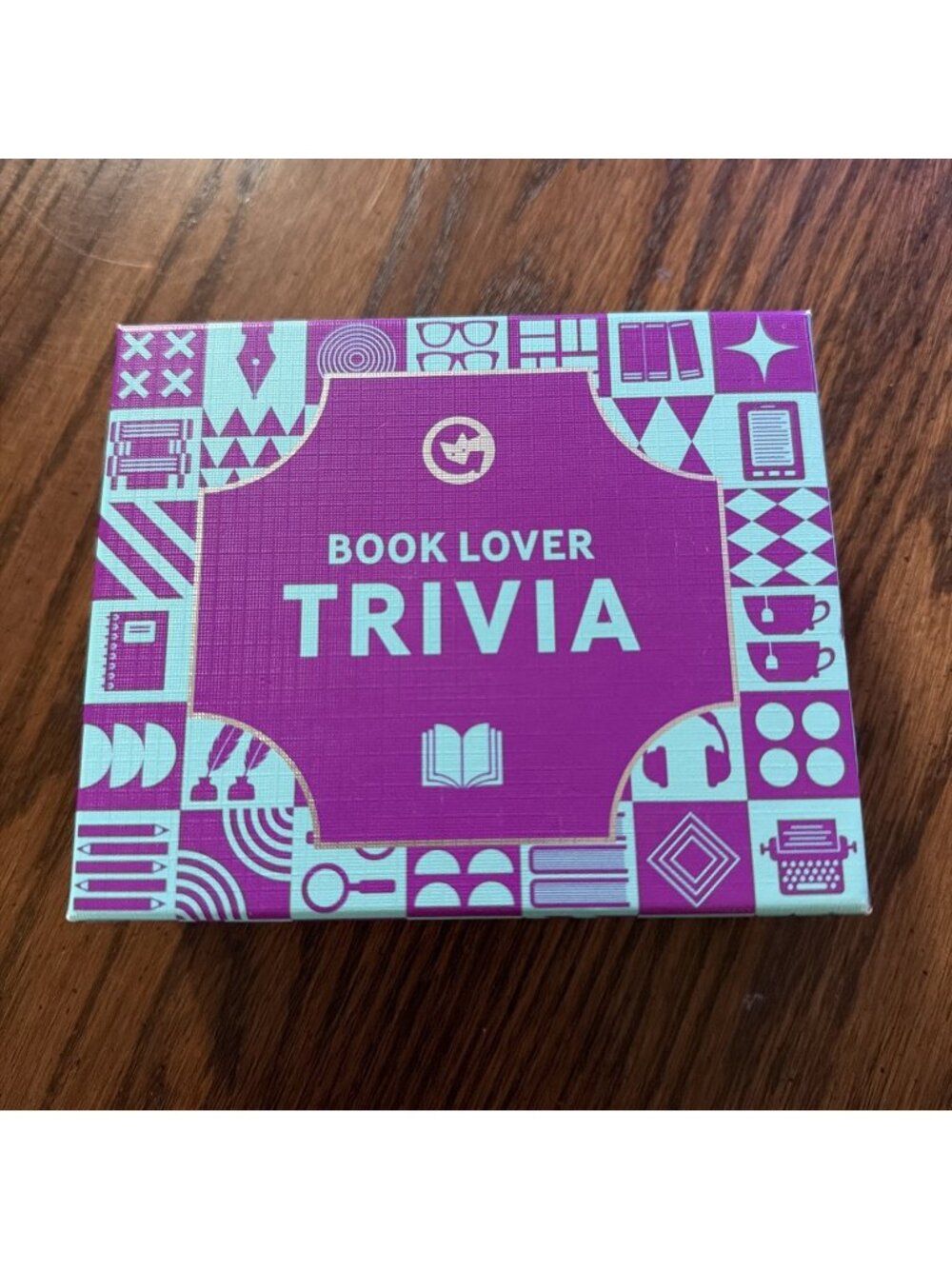 Book Lover Trivia Quiz 2023 Card Game‎ Put Your Literature Knowledge to The Test